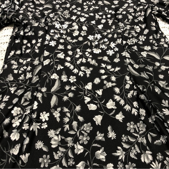 Primark Size 6 Black White Floral Stretch Dress LBD Office Teacher 3/4 sleeve - Picture 10 of 10